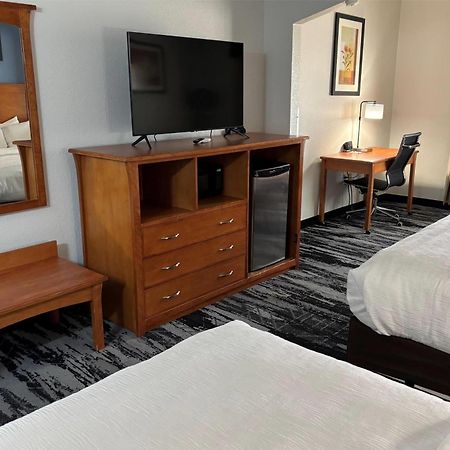Baymont By Wyndham Marion Hotel Ngoại thất bức ảnh
